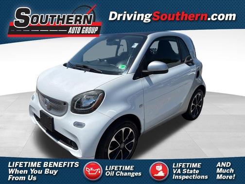 Arctic White 2016 smart ForTwo