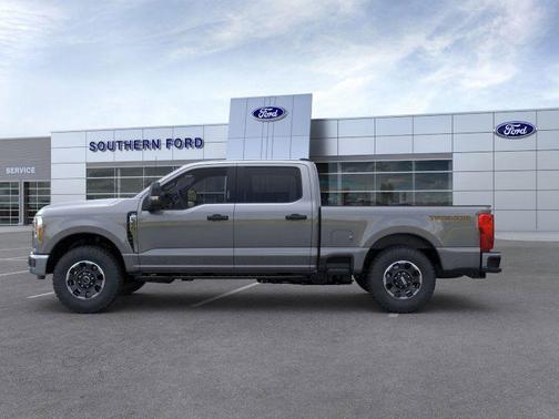 2025 Ford F-350 XLT