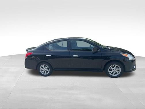 2019 Nissan Versa 1.6 SV