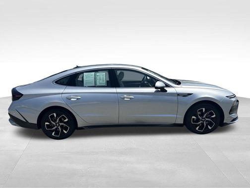 Silver 2025 Hyundai SONATA SEL