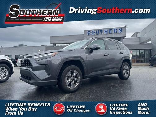 2022 Toyota RAV4 XLE