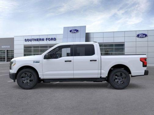 2025 Ford F-150 Lightning Pro