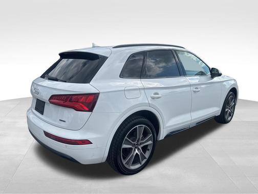 2019 Audi Q5 2.0T Premium Plus