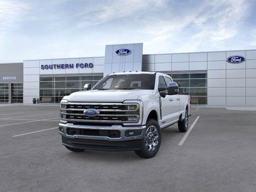 Oxford White 2026 Ford F-350 Lariat Super Duty