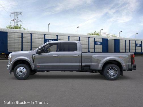 2026 Ford F-450 Platinum
