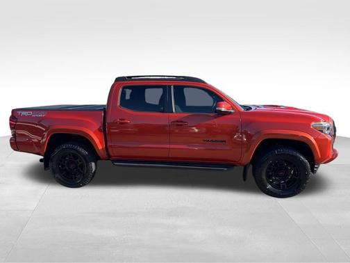 2018 Toyota Tacoma TRD Sport