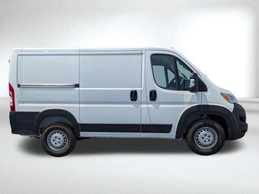 2025 RAM ProMaster 1500 Low Roof