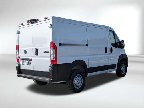 2026 RAM ProMaster 1500 Low Roof