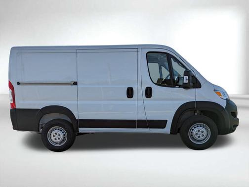 2026 RAM ProMaster 1500 Low Roof
