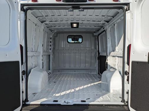 2026 RAM ProMaster 1500 Low Roof