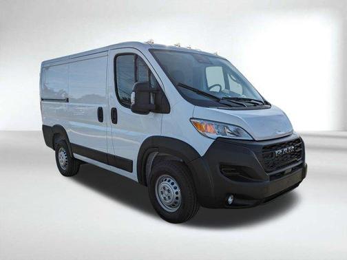 2026 RAM ProMaster 1500 Low Roof
