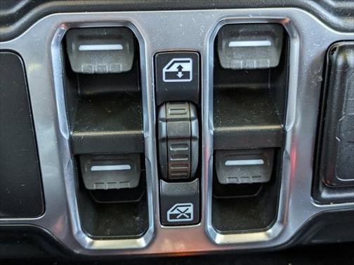 2022 Jeep Wrangler Unlimited Sahara 4x4