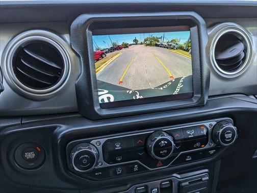 2022 Jeep Wrangler Unlimited Sahara 4x4