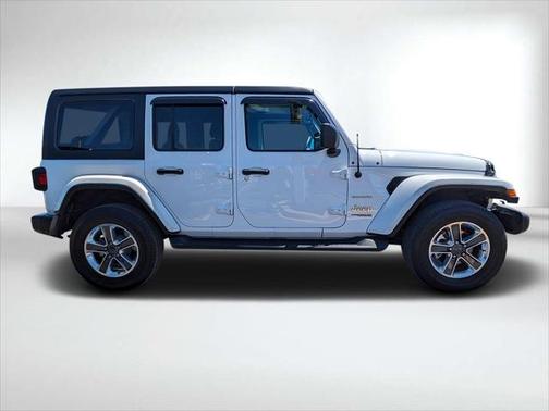 2022 Jeep Wrangler Unlimited Sahara 4x4