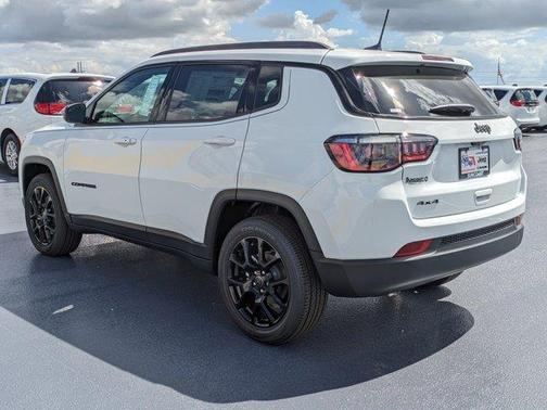 2026 Jeep Compass Latitude