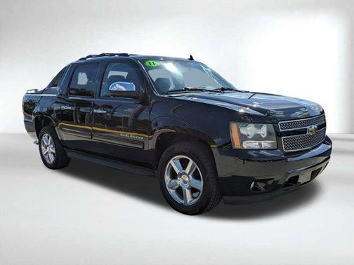 Black 2011 Chevrolet Avalanche 1500 LT