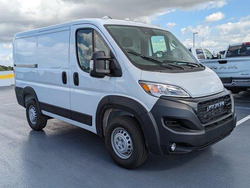 2026 RAM ProMaster 1500 Low Roof