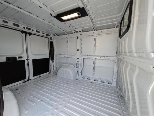 2026 RAM ProMaster 1500 Low Roof