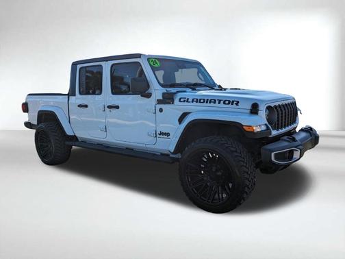 2024 Jeep Gladiator Sport