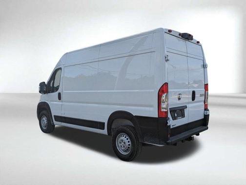 2025 RAM ProMaster 1500 Base