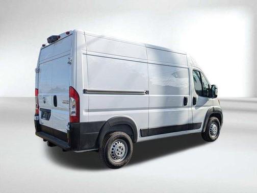 2025 RAM ProMaster 1500 Base