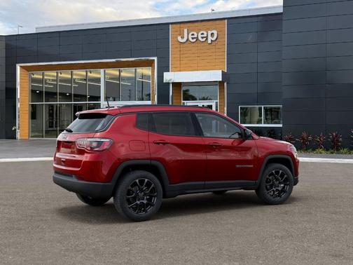 2026 Jeep Compass Latitude
