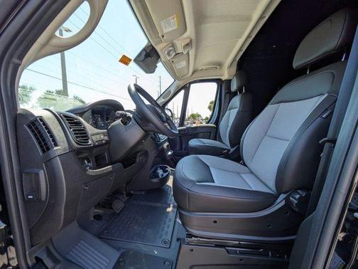 2025 RAM ProMaster 2500 High Roof