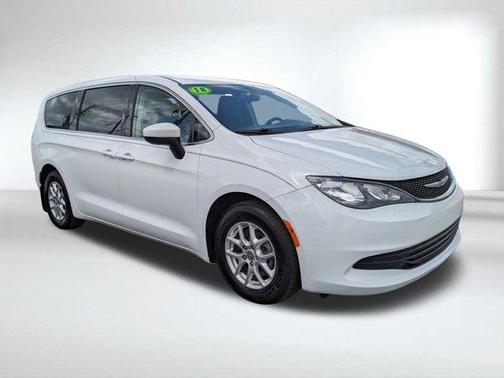 2018 Chrysler Pacifica LX