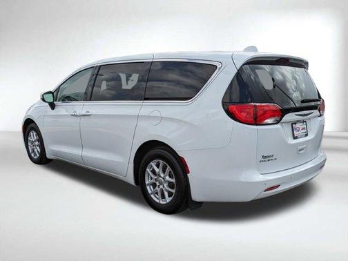 2018 Chrysler Pacifica LX
