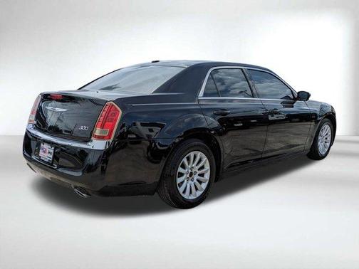 2012 Chrysler 300 Base