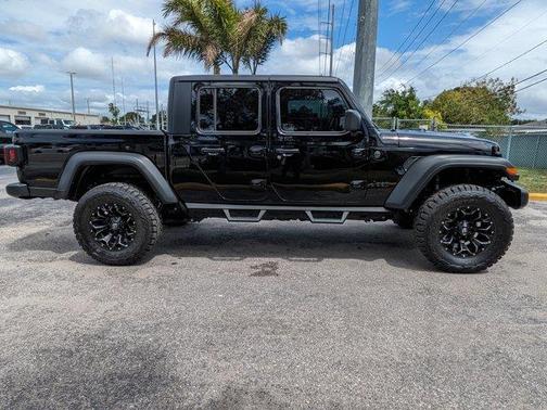 Black 2025 Jeep Gladiator Sport