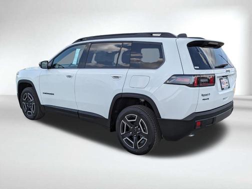 White 2026 Jeep Cherokee LAREDO/LIMITED