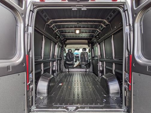2026 RAM ProMaster 2500 High Roof