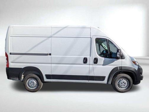 2025 RAM ProMaster 1500 Base
