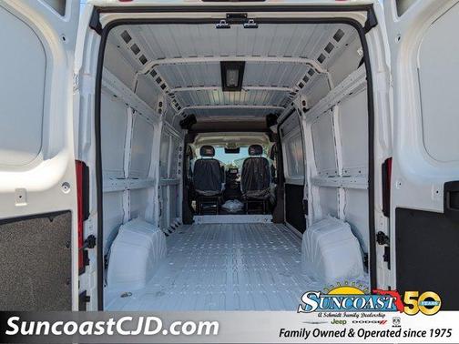 2025 RAM ProMaster 1500 Base