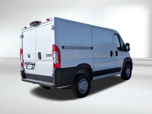 2026 RAM ProMaster 1500 Low Roof