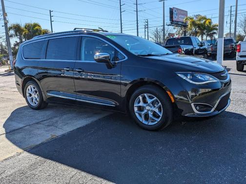 2020 Chrysler Pacifica Limited