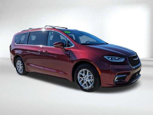 2022 Chrysler Pacifica Touring-L
