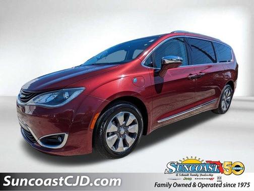 2018 Chrysler Pacifica Hybrid Limited