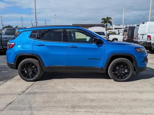2026 Jeep Compass Latitude