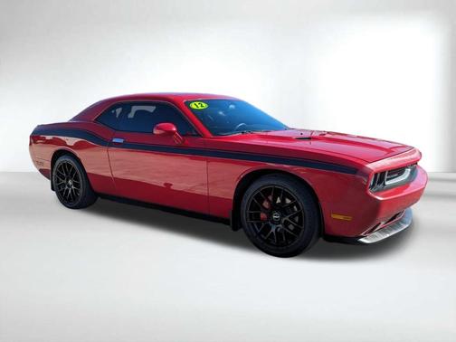 2012 Dodge Challenger SXT