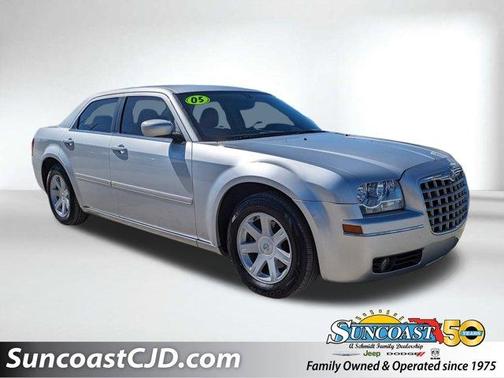 2005 Chrysler 300 Touring
