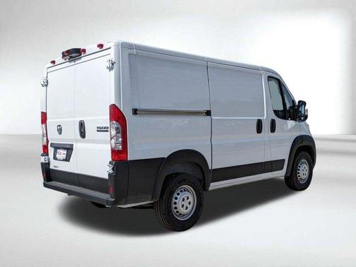 2026 RAM ProMaster 1500 Low Roof