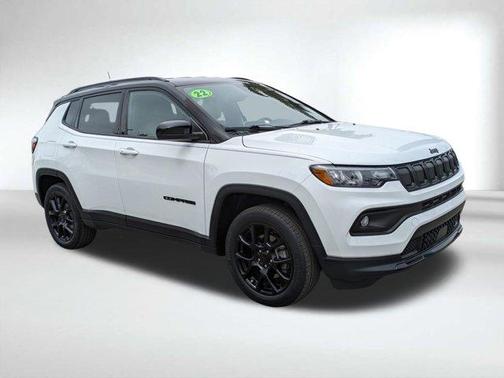 2022 Jeep Compass Altitude