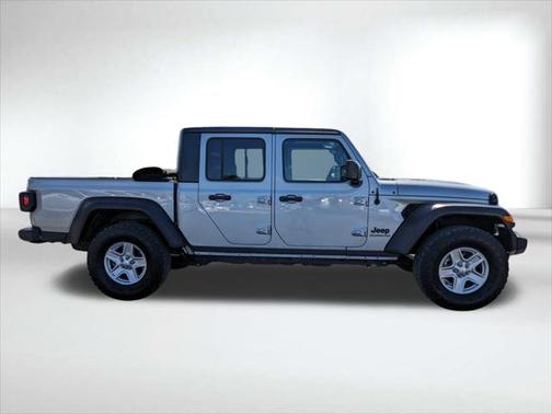 2020 Jeep Gladiator Sport S 4X4