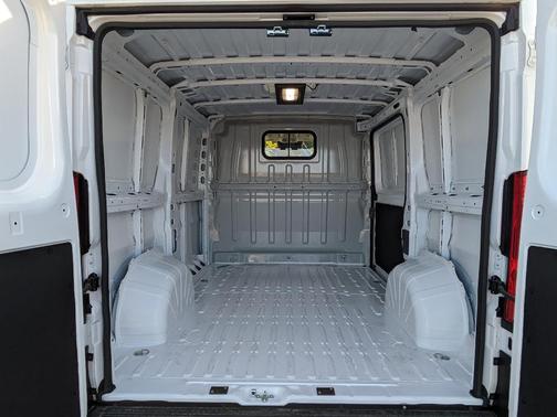 2026 RAM ProMaster 1500 Low Roof