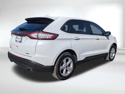 2015 Ford Edge SE