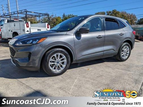 2022 Ford Escape SE