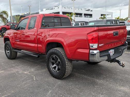 2017 Toyota Tacoma SR5