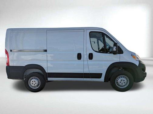 2026 RAM ProMaster 1500 Low Roof